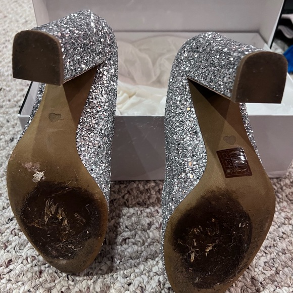 Amazing and Gorgeous Moschino Sparkly Shoes - Picture 4 of 5